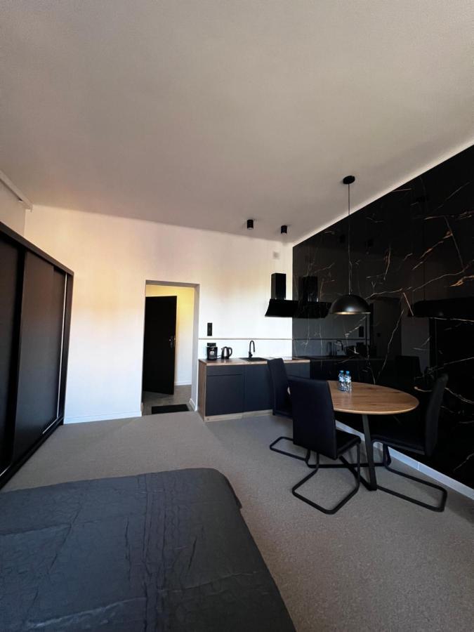 Gamler Apartments By Letrent Zyrardow Luaran gambar