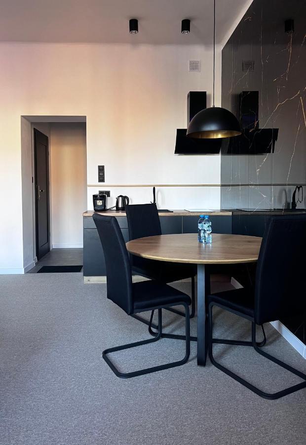 Gamler Apartments By Letrent Zyrardow Luaran gambar