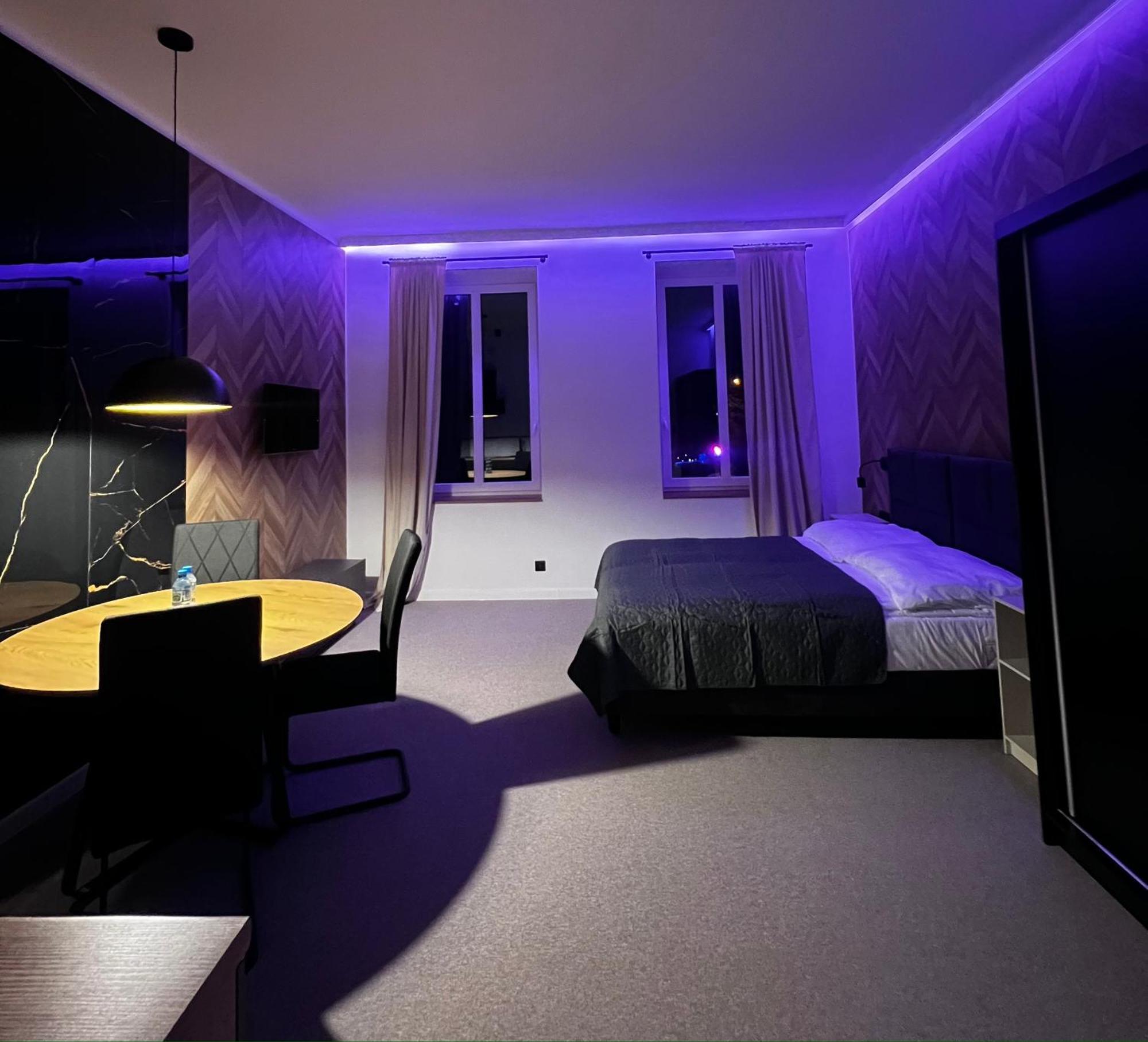 Gamler Apartments By Letrent Zyrardow Luaran gambar